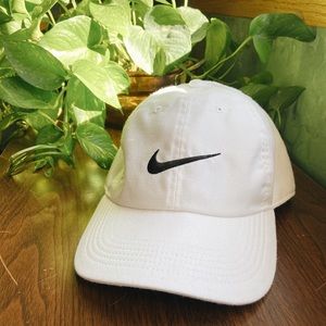 Nike White Hat
